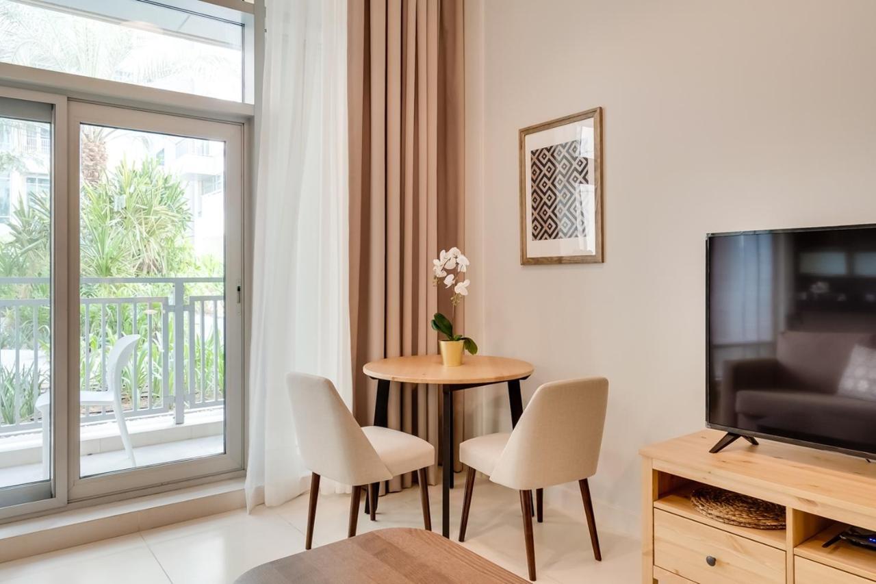 Oskena Vacation Homes -The Lofts Boulevard Downtown Дубай Екстериор снимка